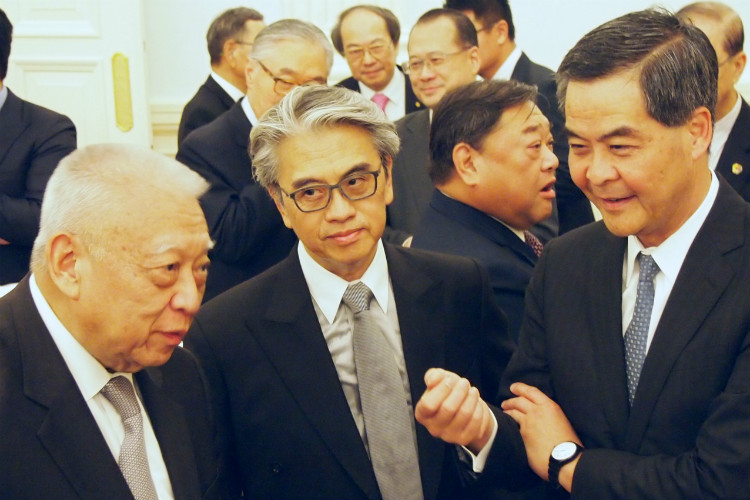 中美交流基金會的支持者與香港行政長官梁振英會面